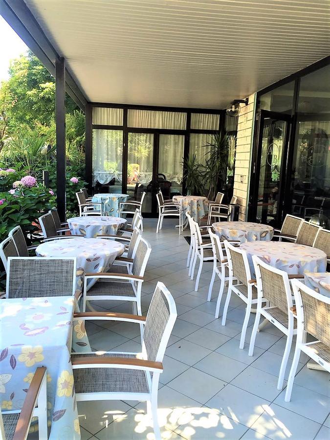 רימיני Hotel Barbiani מראה חיצוני תמונה