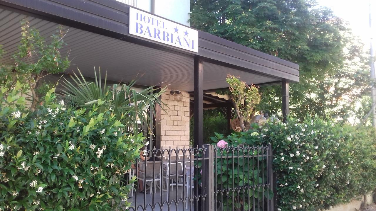 רימיני Hotel Barbiani מראה חיצוני תמונה
