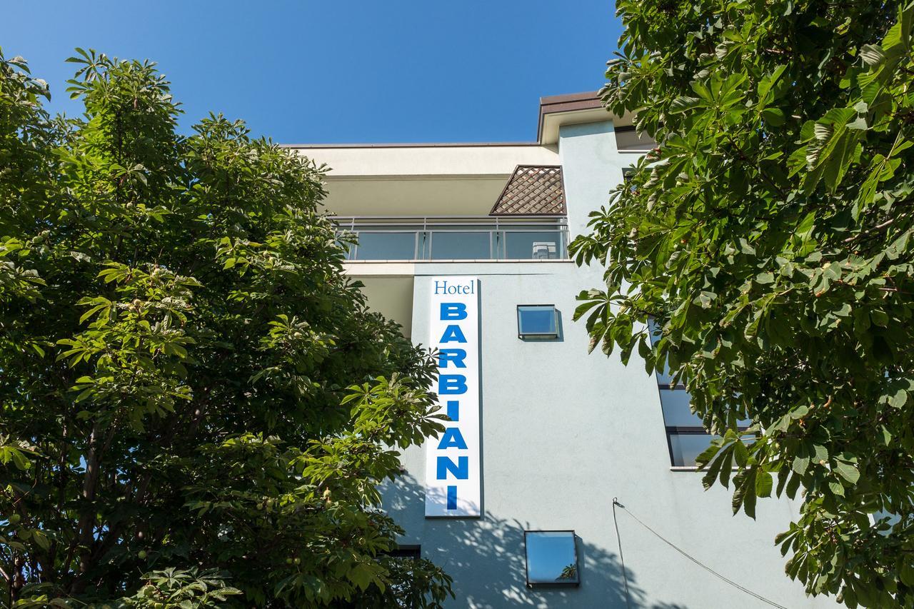 רימיני Hotel Barbiani מראה חיצוני תמונה