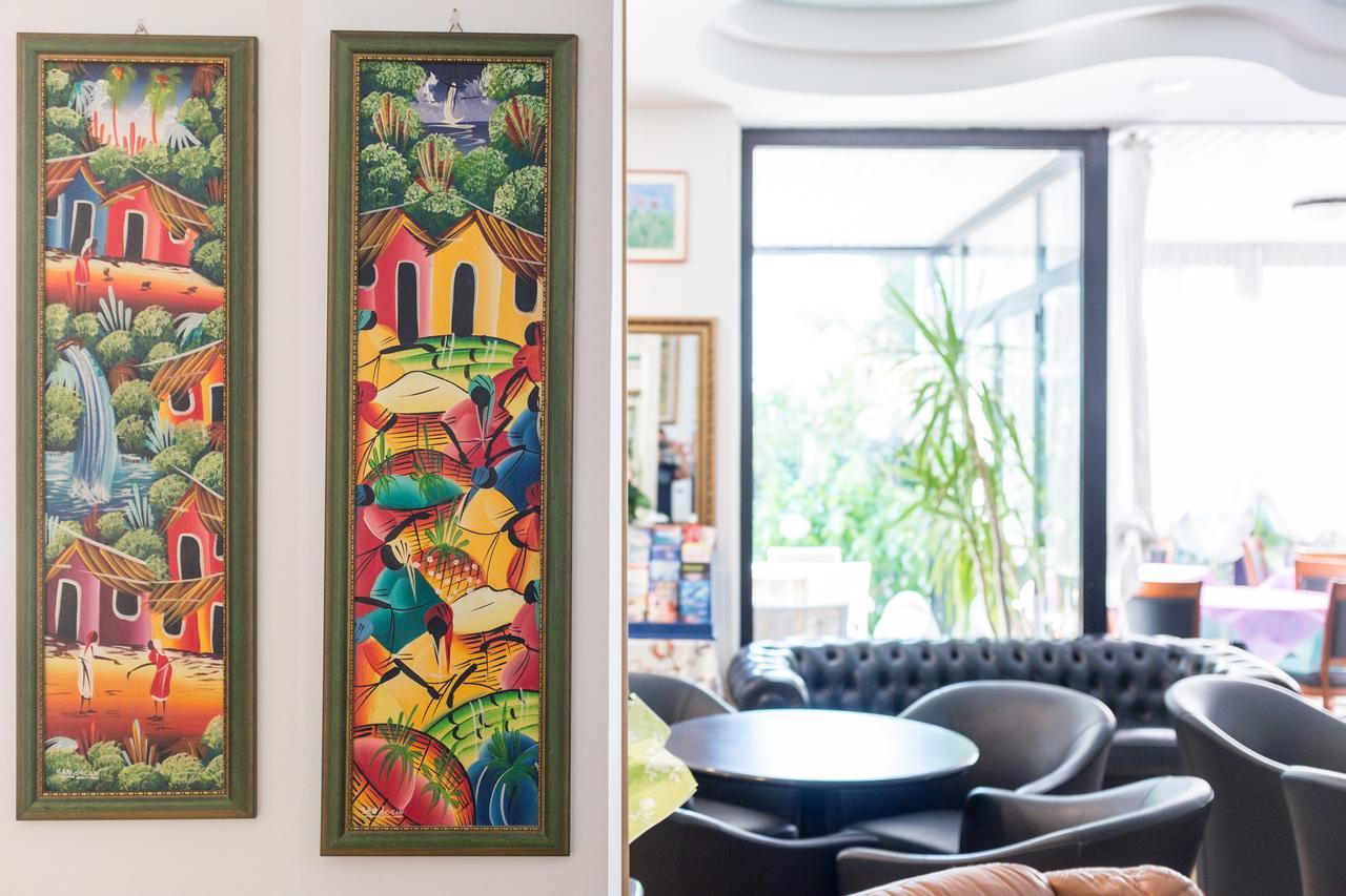 רימיני Hotel Barbiani מראה חיצוני תמונה